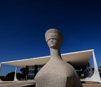 Estátua A Justiça, em frente ao STF (Foto: Gustavo Moreno/STF)