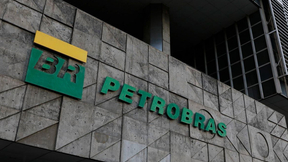 Com 160 mil inscritos, concurso Petrobras tem 34% de faltosos