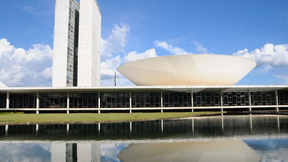 Concurso Câmara dos Deputados encerra inscrições nesta quarta, 4